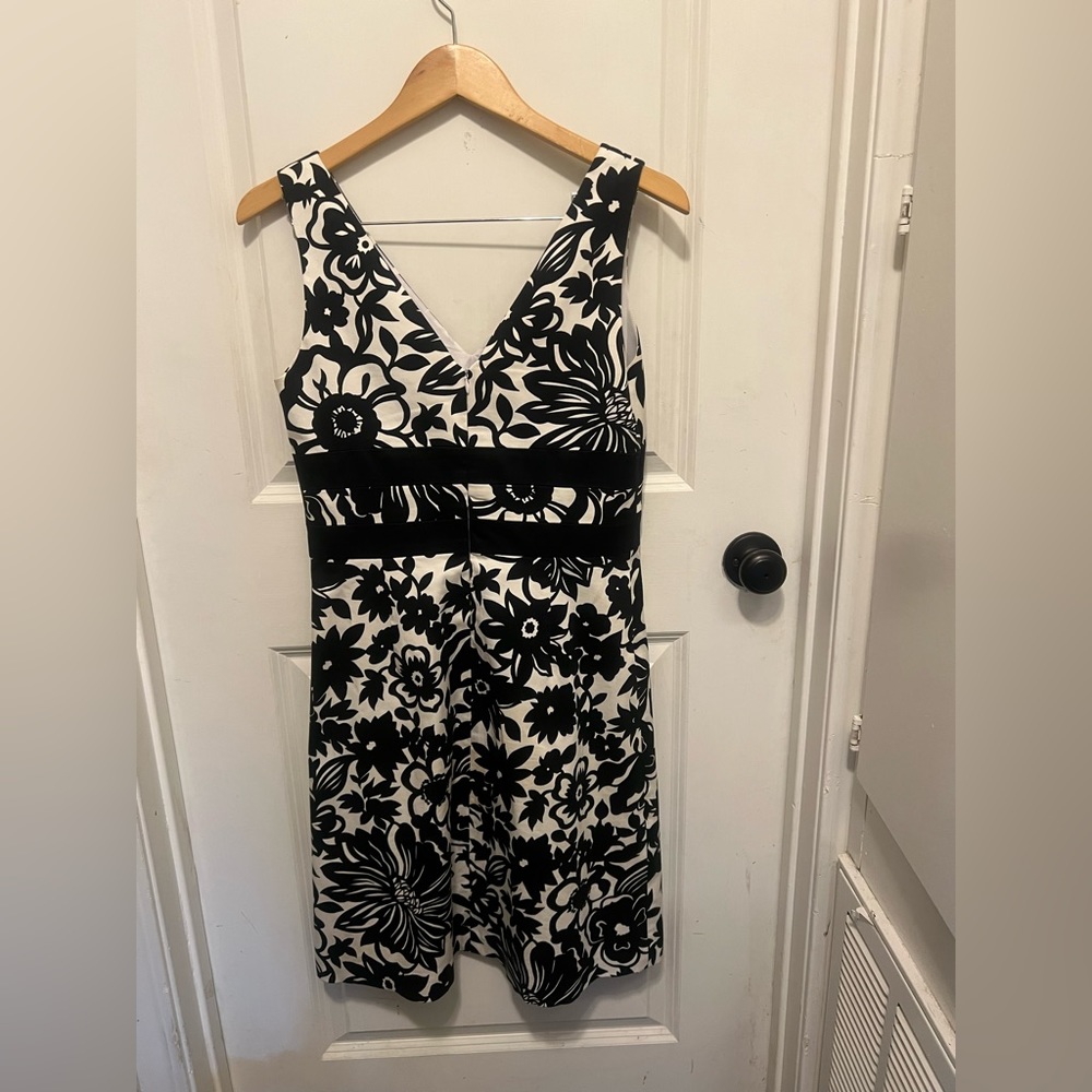 Donna Ricco Dress Sz 10P Gently Used